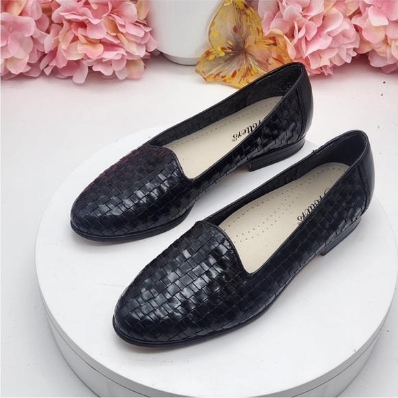 Trotters Liz Loafer 6.5 - Picture 2 of 4